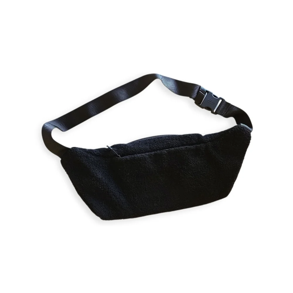 Lululemon On The Beat Black Sherpa Fleece Over The Shoulder Crossbody Belt Bag - Picture 5 of 14